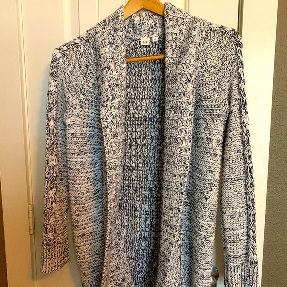 Gap Cable knit Cardigan - Picture 1 of 3